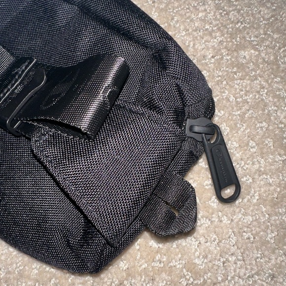 Champion Belt Bag/Fanny Pack in Black - Picture 6 of 6